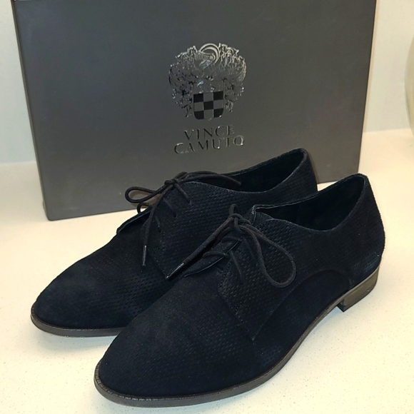 New In Box VINCE CAMUTO MERLEY OXFORD SHOES Sneakerina US 7 - Picture 1 of 8